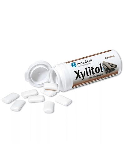 Miradent Xylitol Guma do żucia cynamon - 30 szt. - cena, opinie, wskazania zdjęcie