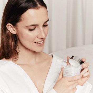 Dr Irena Eris Clinic Way 3° Dermokrem kompleksowo odbudowujący na noc 50 ml