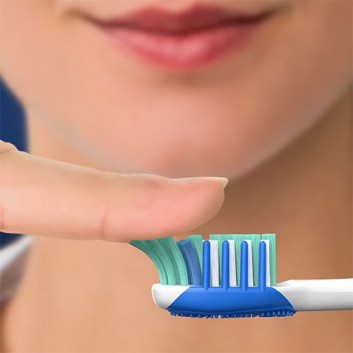 Oral-B 3D White Fresh 40 Med Szczoteczka do zębów, 2 sztuki