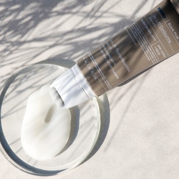 Korres 4D Bio-shapelift Black Pine Serum Konturujące linia szczęki + kości policzkowe + szyja, 40 ml, cena, opinie, wskazania