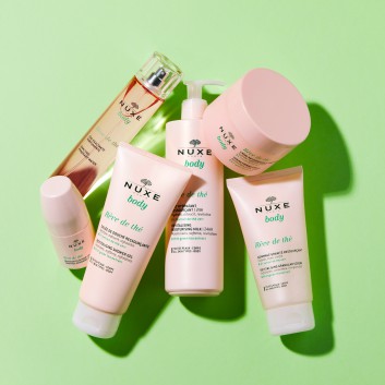 Nuxe Body Reve de The rewitalizujący peeling do ciała 150 ml