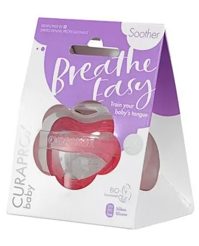 Curaprox Baby smoczek w kolorze różowym 0-7m (3-7kg) 1 sztuka zdjęcie
