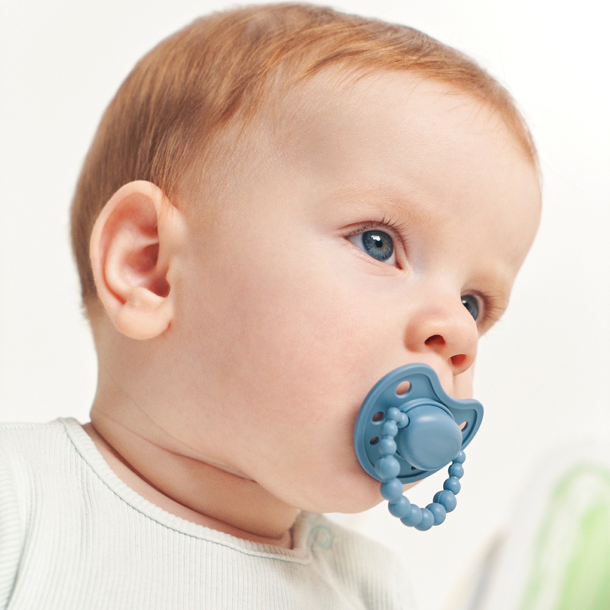 LUU Kids Smoczek pozycjonujący Cloudy Blue 6m +, 1 sztuka